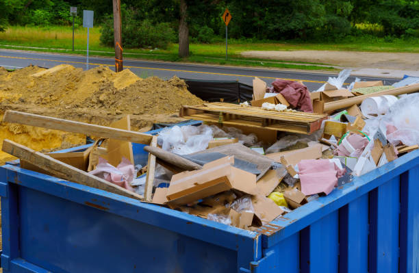 Best Construction Debris Removal  in Menomonee Falls, WI